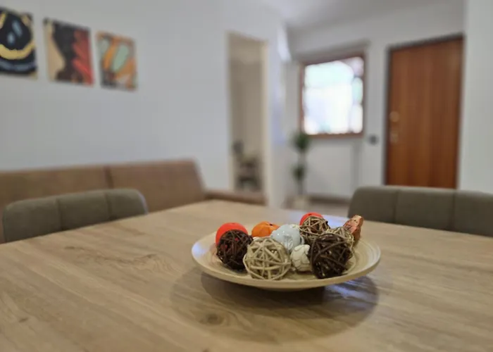 Il Rifugio Di Carlotta - *